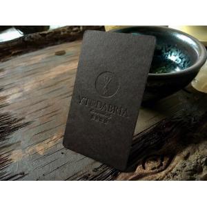 China Colorful Blind Embossed Business Cards 500gsm Black Card Paper Type 90*54mm supplier