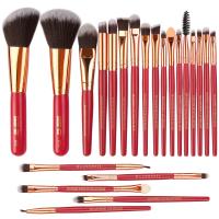 China 22 Pieces Wood Handle High Quality Makeup Brushes Fan Brush best make up brush on sale