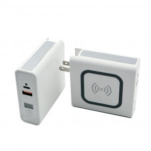 Mobile phone Travel 10w Qi Power Bank With Wireless Charging