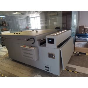 China 60cm DTFプリンター PETフィルムプリンター Tシャツ 全ての生地 ダブル3200プリントヘッド 多色印刷 多色印刷ページ wholesale