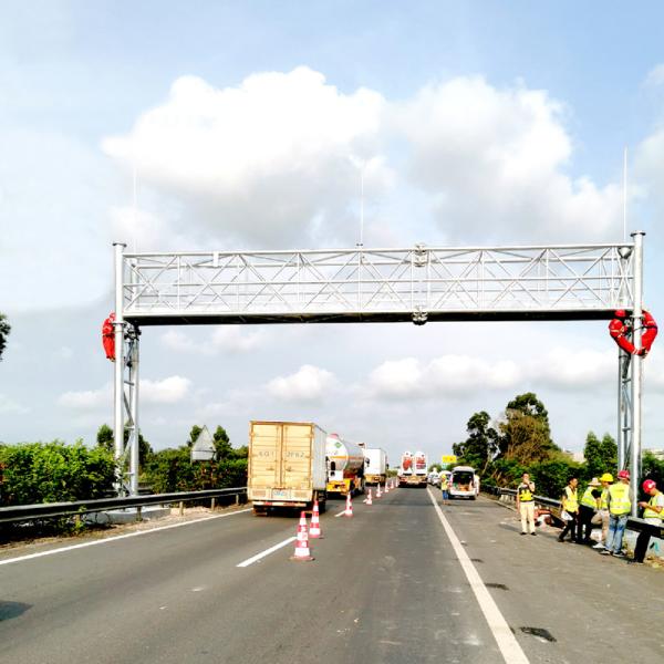 El acero galvanizado tráfico estructura diseño de la estructura de acero de la cartelera de los 45m