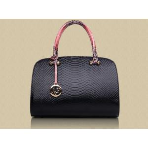 2016 new European and American fashion handbags serpentine Messenger bright skin handbag luxury handbag