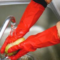 China Waterproof  Durable Latex Kitchen Rubber Gloves Reused Household Gloves on sale