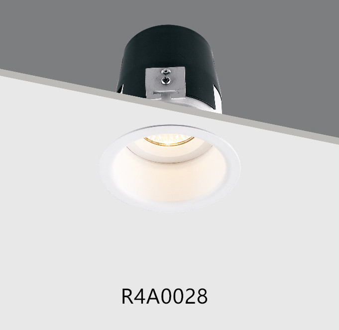 China Le foyer LED haloïde simple a enfoncé Downlight/hôtel Downlight GU10 R4A0028 anti-éblouissant supplier