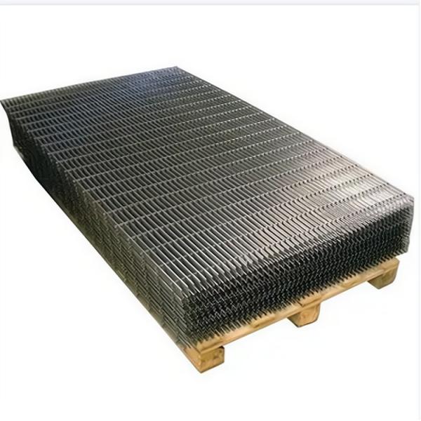 China Gabion Lat Galvanized Sheet Welded Wire Mesh Panel in Silver with 20-200mm Aperture wholesale