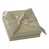 China Square Cardboard Jewellery Boxes Sustainable Jewelry Packaging With Ribbon on sale