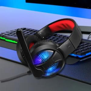 China O fabricante Direct Sales New Cabeça-montou auriculares do jogo do jogo dos auriculares do computador da Todo-Em-orelha supplier