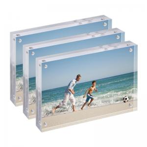 China Double Side Table Top Photo Frame 10x15x2cm Acrylic Magnetic Photo Frame supplier