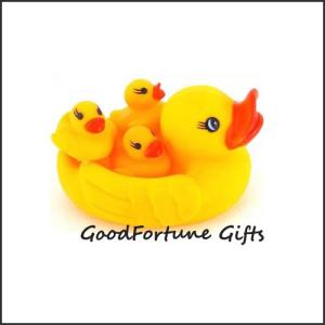 China A borracha 4 do pvc de Eco em 1 pato amarelo de flutuação do banho para crianças imprimiu a boneca do brinquedo do logotipo com som supplier