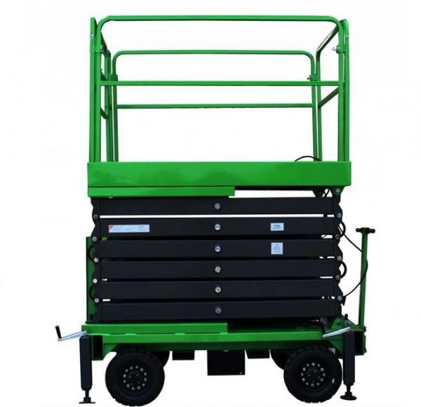 7.5 Meters Manual Pushing Mobile Scissor Lift X-Lift Platform 500Kg In Green