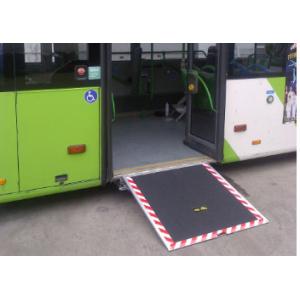 China Electric Steel Disabled Wheelchair Ramp Extant Steadily For City Pubilic Bus supplier