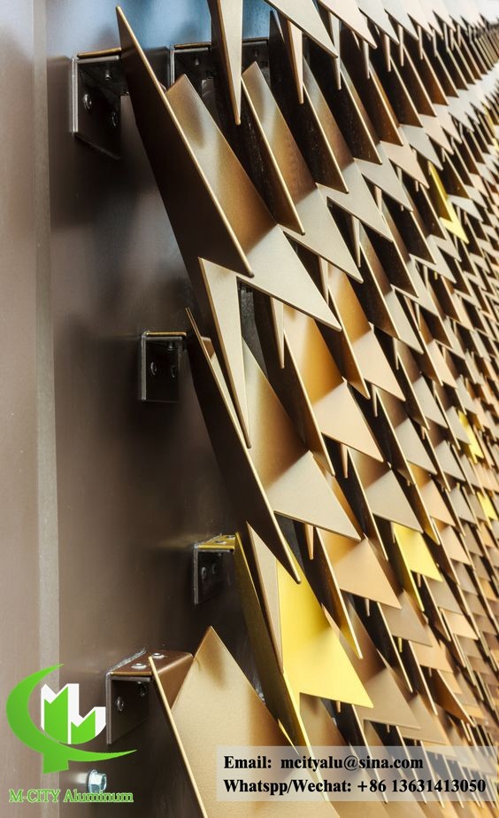 Metal aluminum panel leave shape for building cladding with gold color