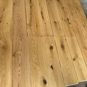 China Multilayer Engineered Wood Flooring 15mm Walnut Oak Plank for Bedroom Stairs Install supplier