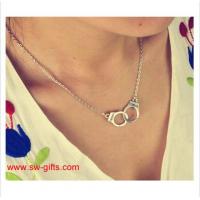 China New Fashion Jewelry Handcuffs Choker Pendant Necklace Girl lover Valentine's Day for sale