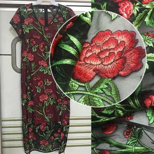China 3D Rose Flower Embroidered Mesh Wedding Lace Fabric By The Yard For Women Dress supplier