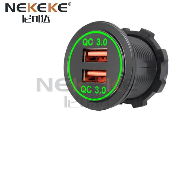 China Toma de corriente QC3.0 impermeable de 12V 24V, toma USB de doble puerto para cargador de coche wholesale