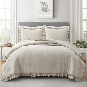 Customized 3 Pieces Queen Comforter Set Farmhouse Bedding Set with Ruffle Bed Design