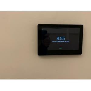 Different Options Industrial Tablet PC 7 Inch Wall Mounted Android Based Touch Display Interface