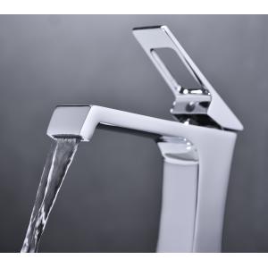 China Brass Body Bathroom Basin Faucets Ceramic Cartridge Deck mounted supplier