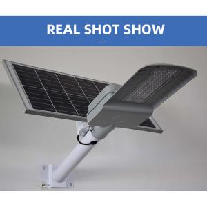 China Lumens à télécommande actionnés solaires tous de réverbères d'Ip65 60W LED 6000 dans un supplier