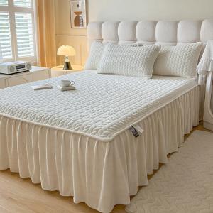 Single Bed Coral Velvet Bedspread with Lace Padding Anti-Static Cotton Flannel Bed Skirt