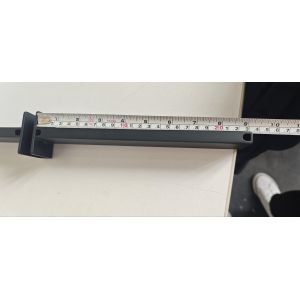 China AT-0303 9" RECTARAIL DOUBLE FACEOUT Shop Fitting Hooks Metal Rectangle Straight Arm Hooks wholesale