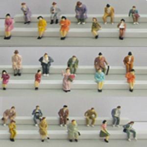 boutique 1:87 seated figure,scale figures,1/87 figures,model people,color HO figures,scale people,model train people