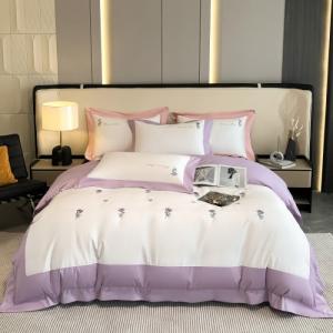 Exquisite Embroidery Craft 100% Cotton Quilt Bedding Set for Comfortable Sleep 4 Pcs