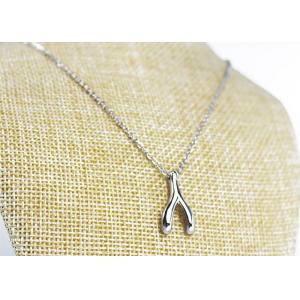 China Meaningful Wishbone Pendant Necklace , Wishbone Charm Necklace For Lucky Girls supplier