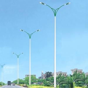 Versatile Q235B Galvanised Street Light Pole Wind Resistance