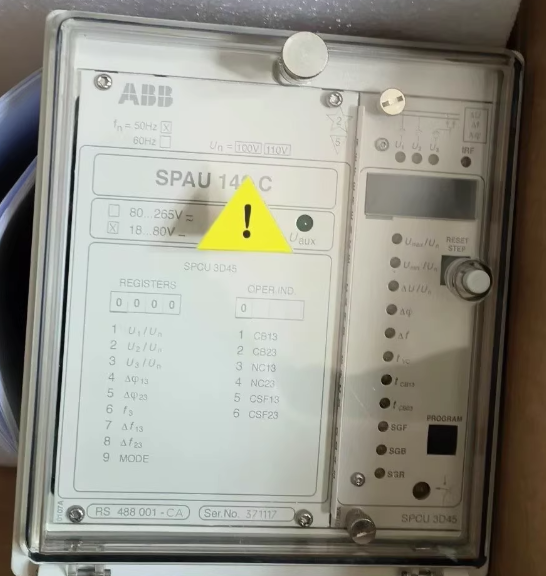 SPAU 140 C ABB Synchro-check Relay Voltage-check Relay 50Hz 250V Ac/dc