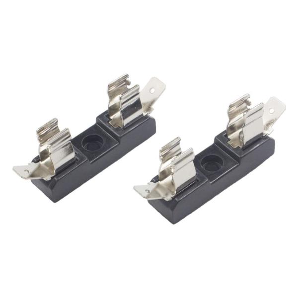 Se trata de un dispositivo de conexión rápida de 6x30 mm con un terminal de conexión rápida de 30A 300V.