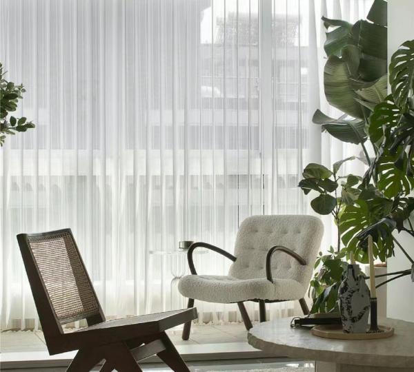 Adjustable Flexible Vertical Blinds Curtains Light Transmitting For Hotels
