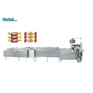 China Máquina de envolvimento doce da escala grande, alimentação do auto da máquina de envolvimento da torção do chocolate supplier