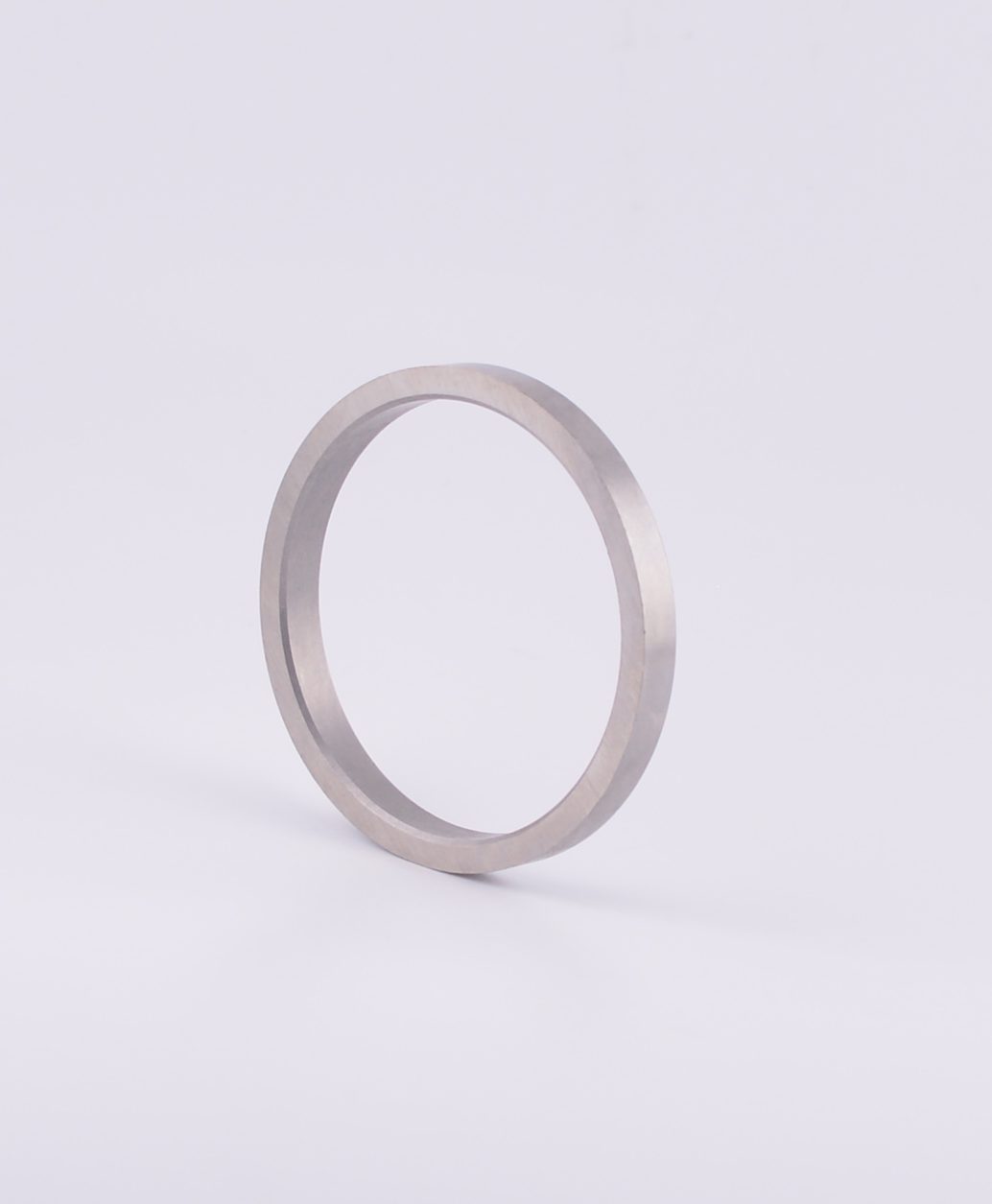 China Aluminum Engine Valve Guide Essential for Engine Efficiency wholesale