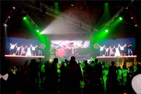 High Refresh Indoor Led Video Screen Rental , P4 Indoor Led Display 18W Max