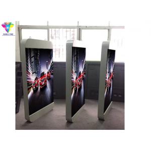 Lamp Post Roadside Pole LED Display On Pole IP65 For Advertising Frame