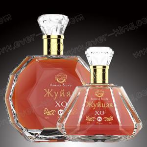 China Luxury Crystal Brandy Glass Bottle 700Ml With Glass Cap supplier