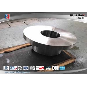 China 18CrNiMo7-6 LF E-F VDは荒い機械で造られたカップリングによって造られる鋼鉄フランジを付けたようになります supplier