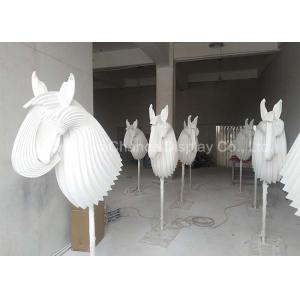 China Origami Style Shop Window Decoratio Custom Life Size Fiberglass Horse Head Sculpture supplier