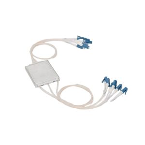 China Compact CCWDM MUX DEMUX 4 ou 8 Canaux 1270 à 1610 nm Component de réseau optique passif CWDM Conforme à la norme RoHS wholesale