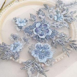 China New Style sequin fabric cloth flower with bead iron designer embroidered big clothing patches beaded patches for clothes wholesale
