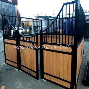 China Powder Coating Finish Horse Stall Fronts Metal Horse Stall Gates High Durability supplier