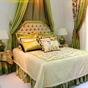China Fabric Upholstered Modern Design Furniture Wooden Divan Bed supplier