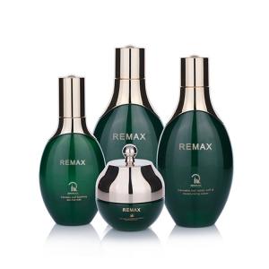 China 50ml 100ml 120ml Oval Green Glass Cosmetic Bottles Skincare Packaging Set For Skin Care supplier