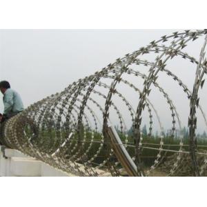 China Strong Sharp Razor Barbed Tape Wire Hot Dipped Galvanized 2.5mm Bto-22 Security supplier