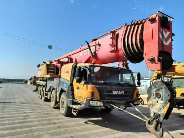 2016 Sany Used STC1600 Crane With A 64m Boom, An 18m Jib, And A 60-Ton Counterweight. It'S In Excellent Working Condition.