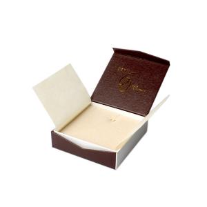 China Necklace Magnetic Closure Paperboard Jewelry Gift Box supplier