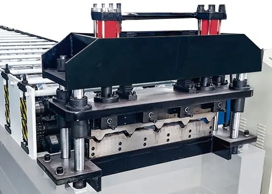 China rollo frío acanalado de la hoja del tejado de 914-1200m m que forma control del Plc de Full Auto de la máquina supplier