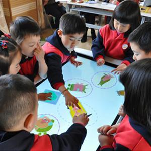 China Interactive Touch Screen Coffee Table Children Play Game For School supplier